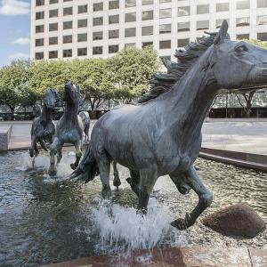 China SGS Standard H140cm Outdoor Bronze Sculpture , Bronze Horse Garden Statue wholesale