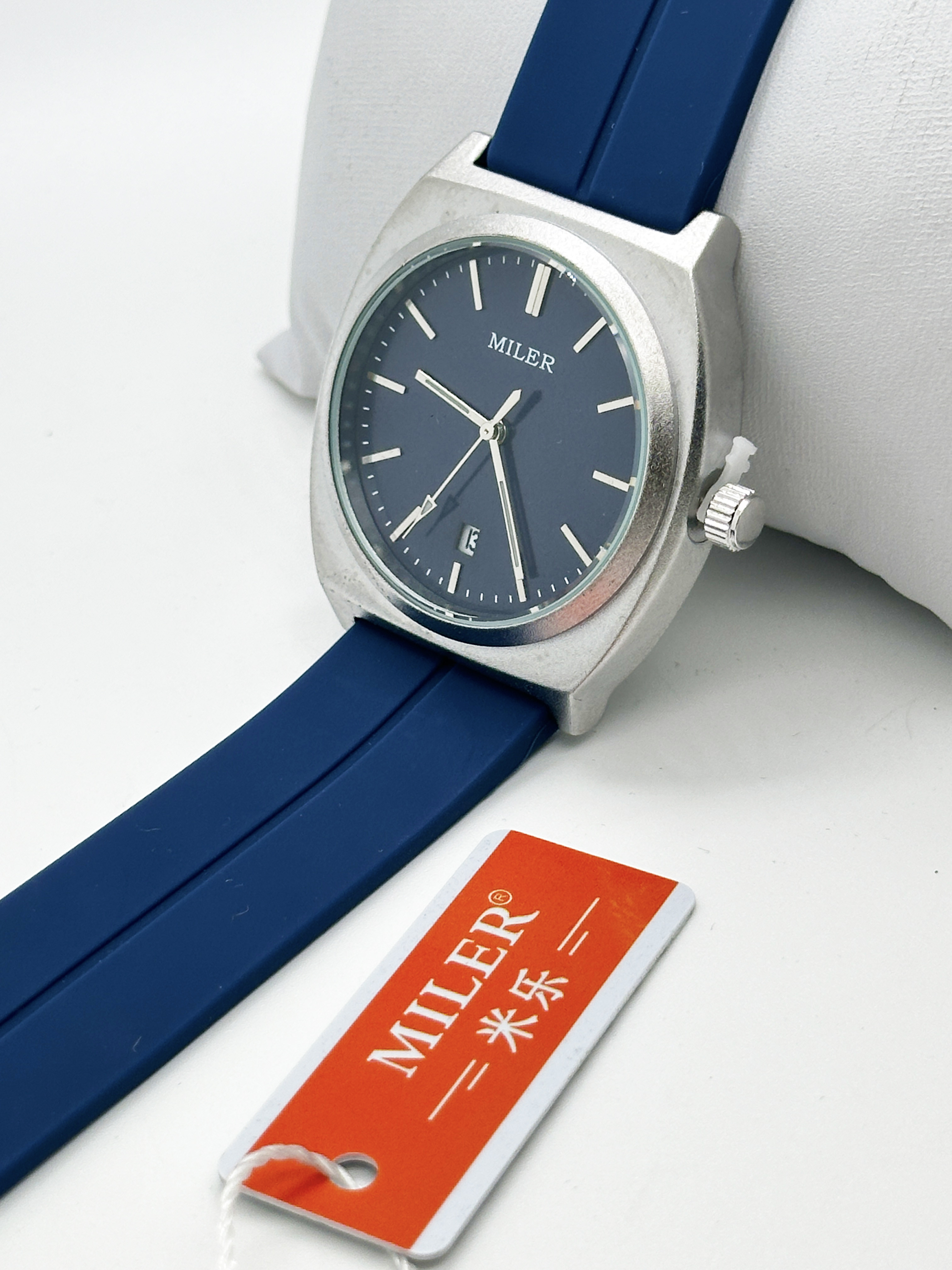 Waterproof Sports Silicon Strap Watch Luminous Trendy Mens Watches