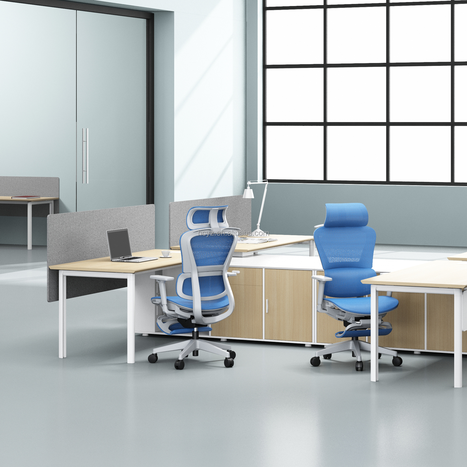 Experience Unmatched Comfort and Style with 105A Adjustable Mesh Office Manager Chair