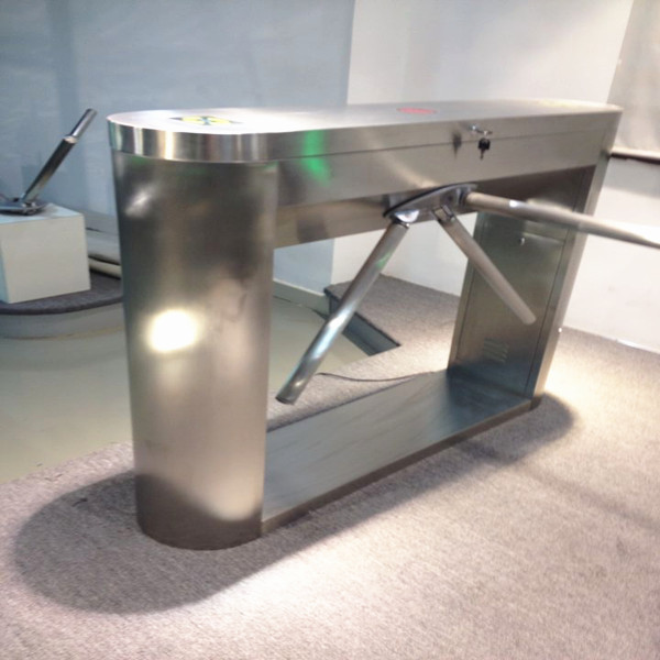 Self Locking Turnstile Barrier Gate 30~40 Persons / Min Traffic Light Indicator