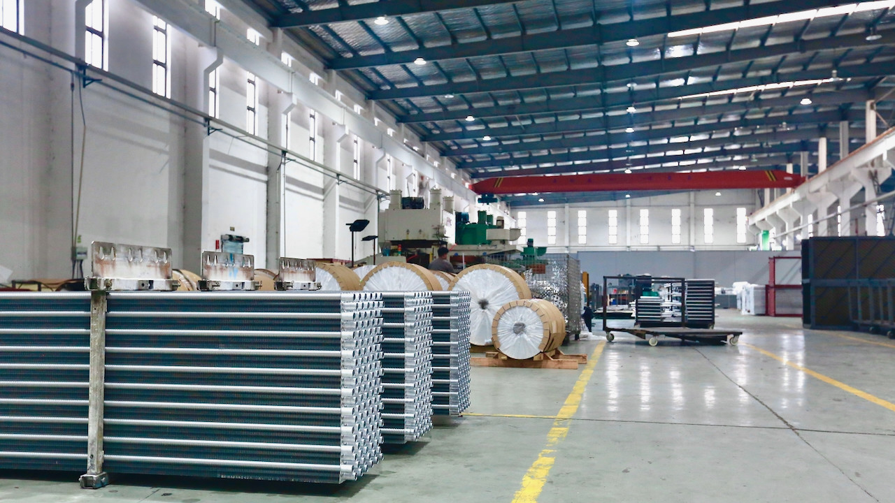 3103 H12 Round Aluminum Extruded Tube With 16.9mm Outer Diameter For Silver Color Radiator