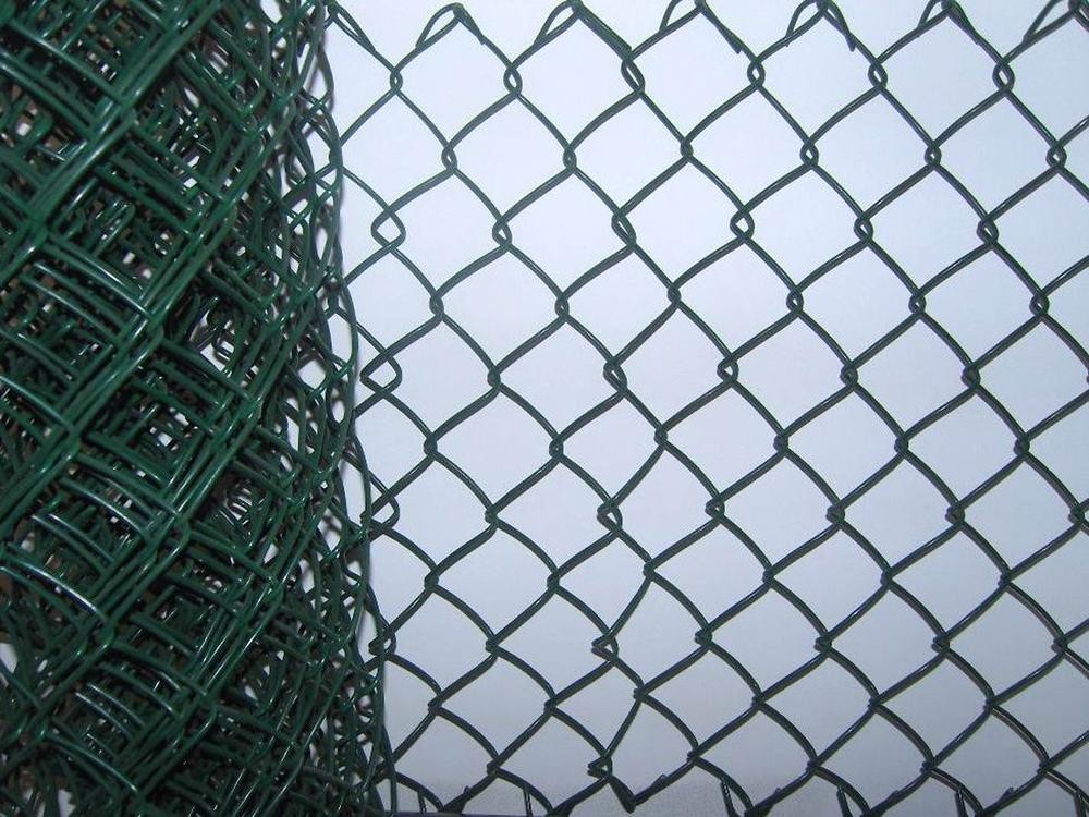 Hot-dipped Galvanized black vinyl chain link fence 2.1m*10mx50x50mm