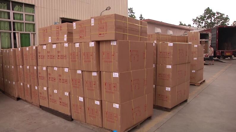 Security 8m LED Boom Vehicle Barrier Gate Manual Release For Parking System