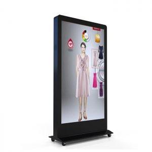 China Capacitive Infrared Touch 82&quot; Outdoor Wayfinding Kiosk 2500cd/M2 wholesale
