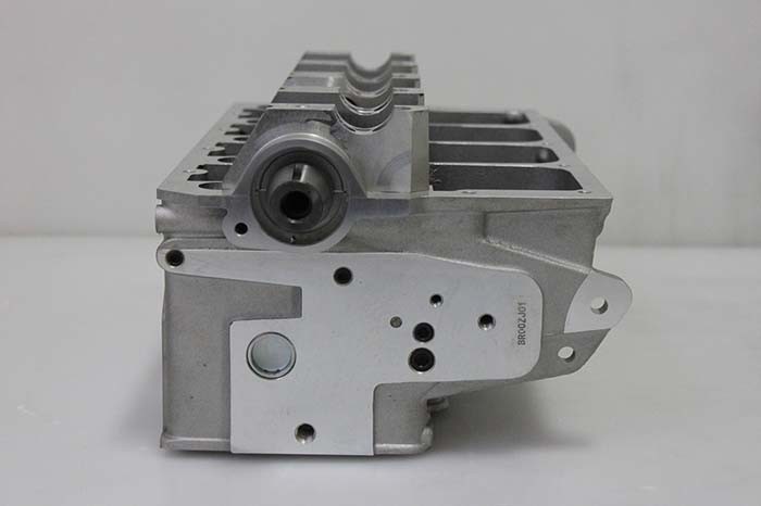 Aluminum VW Diesel Engine Cylinder Head Assembly OE Number 1118995