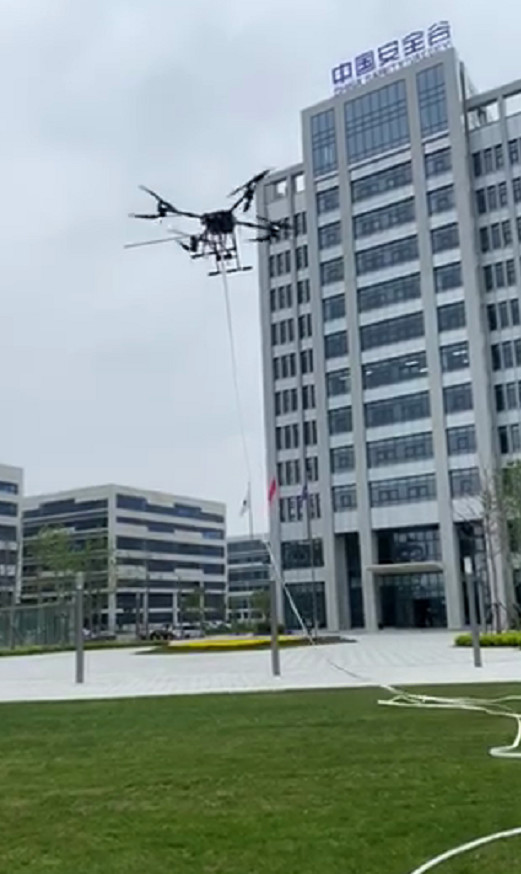 Four Axis Eight Rotor Fire Fighting Equipment Drones In The Fire Service