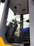 3ton 1.7m3 bucket capacity wheel loader with fast coupling