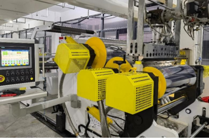 Calender Roller Press Machine For PET PP PS ABS PC PMMA PLA Extrusion Machine