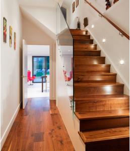 China American walnut wood stair tread covers wholesale