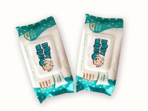 China Rayon Spunlace Baby Wet Wipes 99% Water No Synthetic Fragrance wholesale