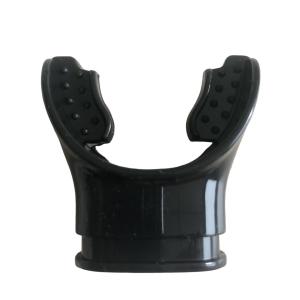 China Customize Silicone Rubber Black Transparent Color Mouthpiece Diving Mouthpiece wholesale