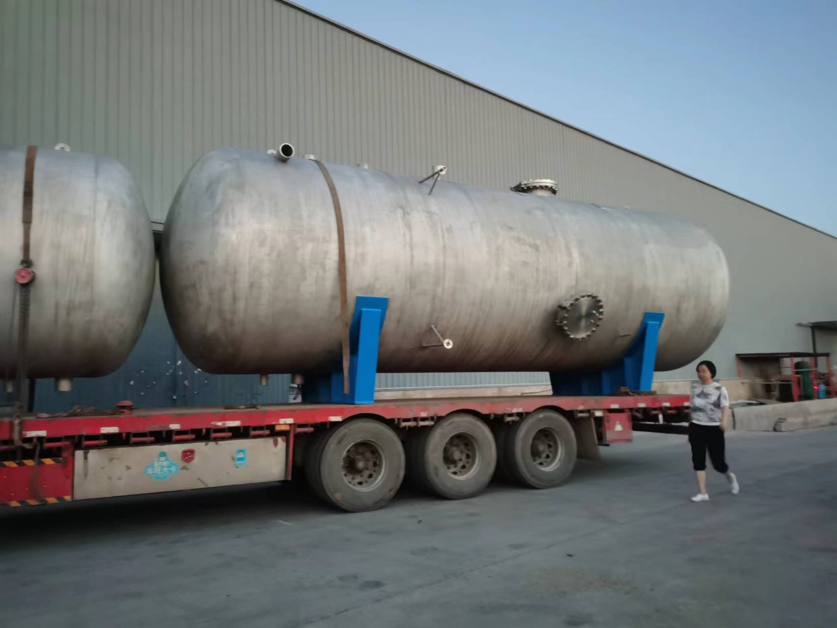 Horizontal Stainless Steel Underground Gas Storage Tank with Customized 50L Capacity