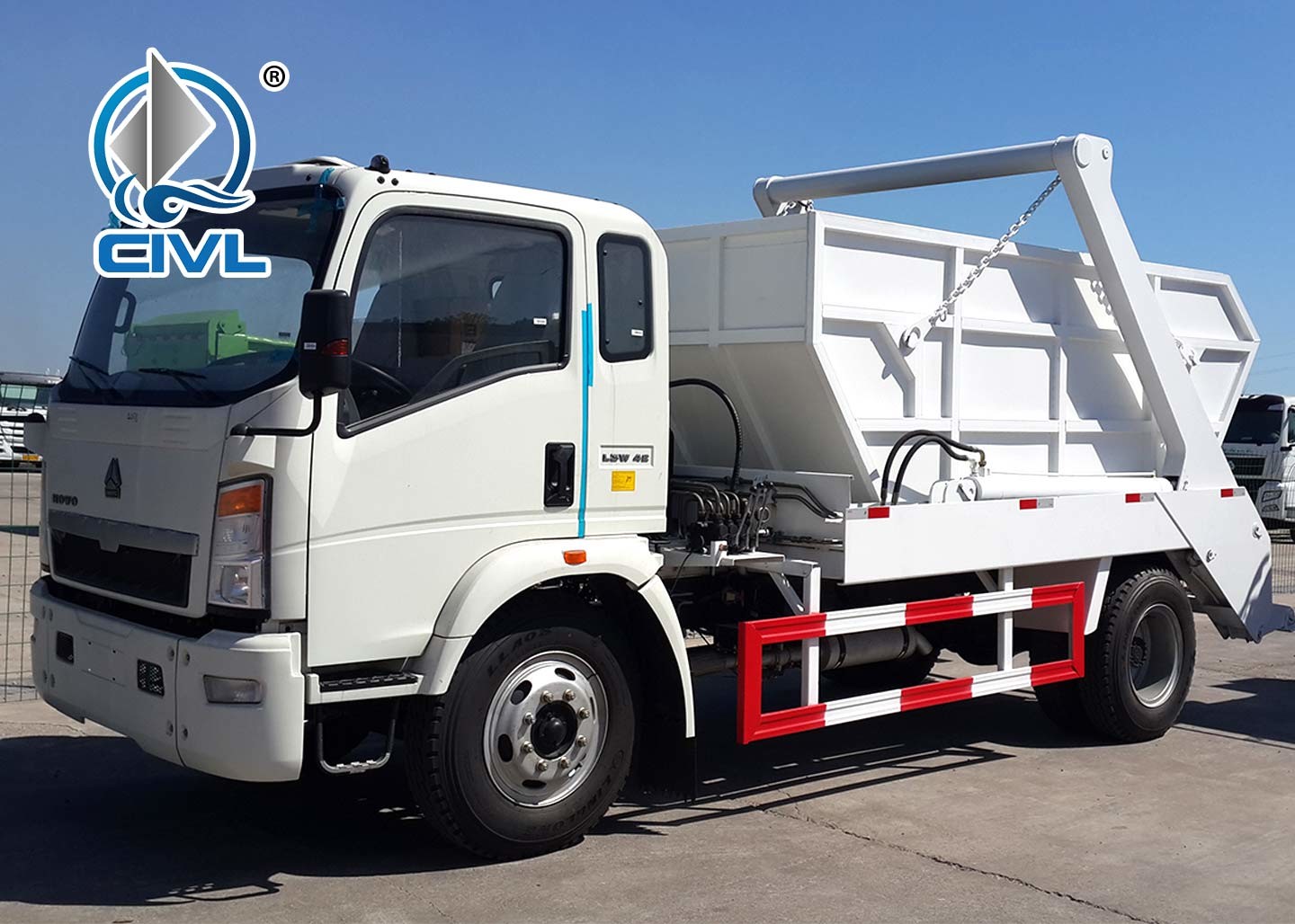 Swing Arm Garbage Truck Refuse Collector Garbage Truck In Good Condition
