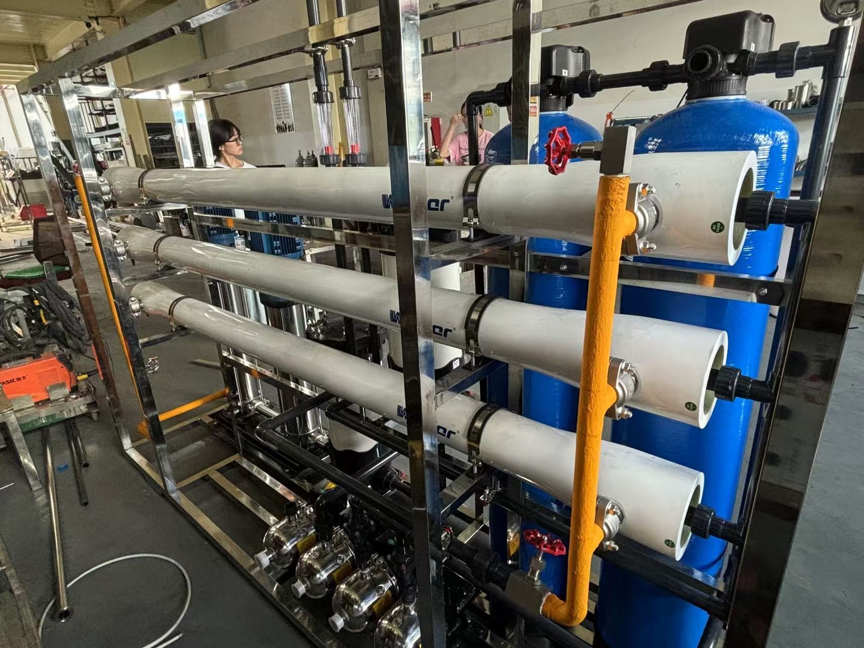 High Efficiency 1 Ton Unipolar Seawater Desalination Equipment Advanced Water Purification Technology