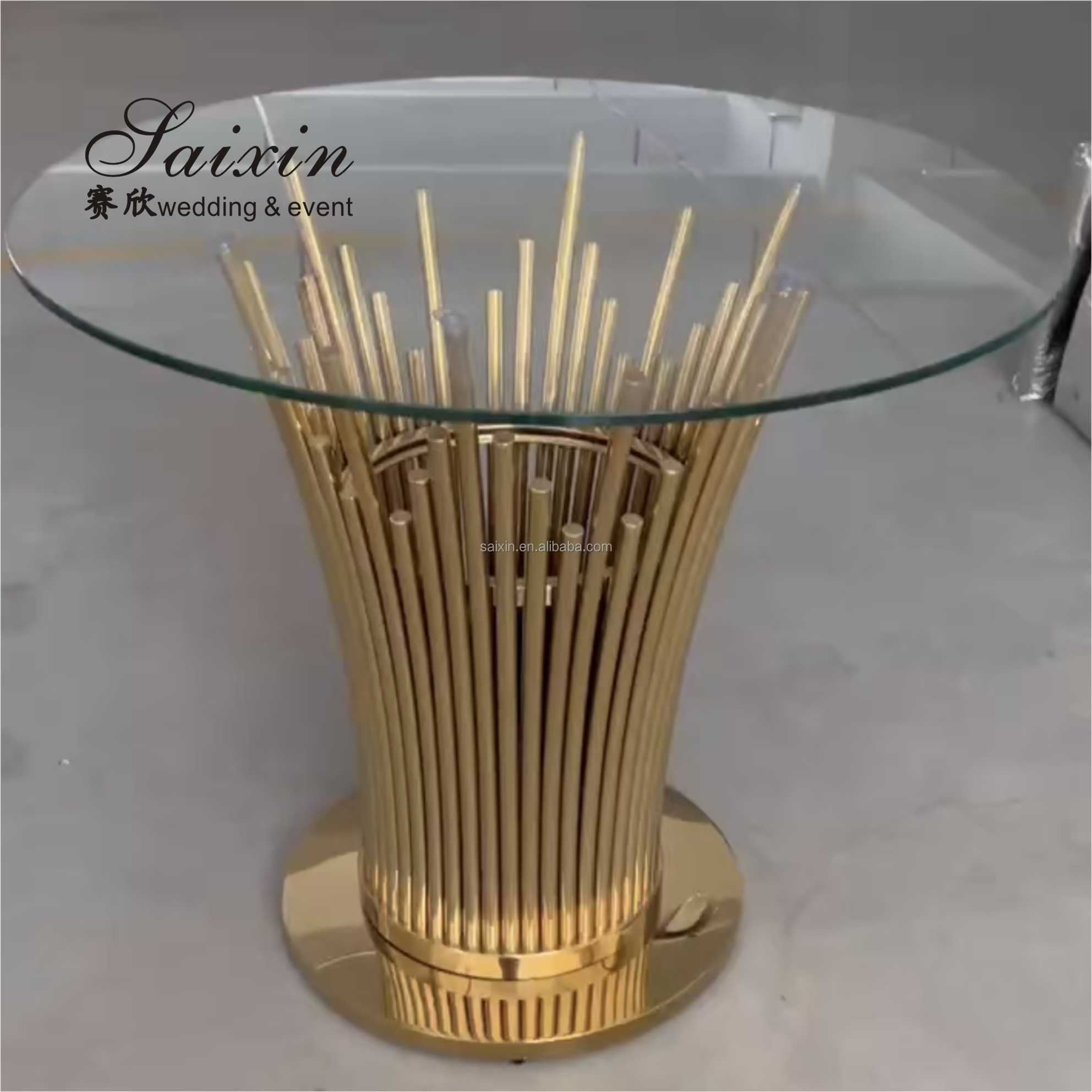 Unique gold sweetmeats acrylic stand cake table for wedding event party