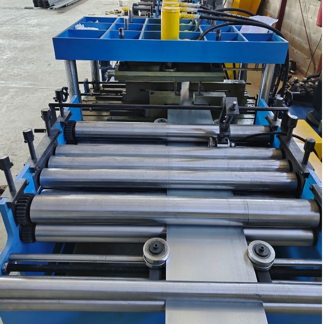Interchangeable CZ Purlin Roll Forming Machine Fully Automatic