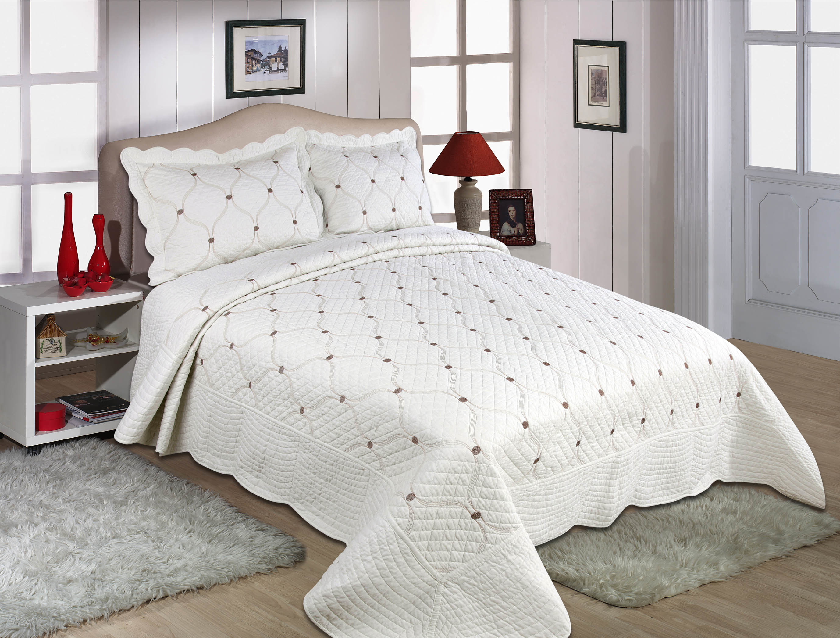 Embroidery Queen Size Geometric Quilt Cover , Cotton Quilt Covers Color Printed