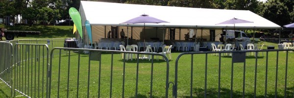 High Quality Galvanized Welded Mesh Temporary Fence Crowd Control Barriers