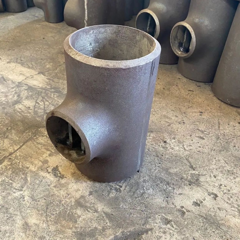 OEM Carbon Steel Barred TEE ASME/ANSI B16.9 DN6-DN100 Welding Casting with Customizable Support and SCH10-XXS Thickness