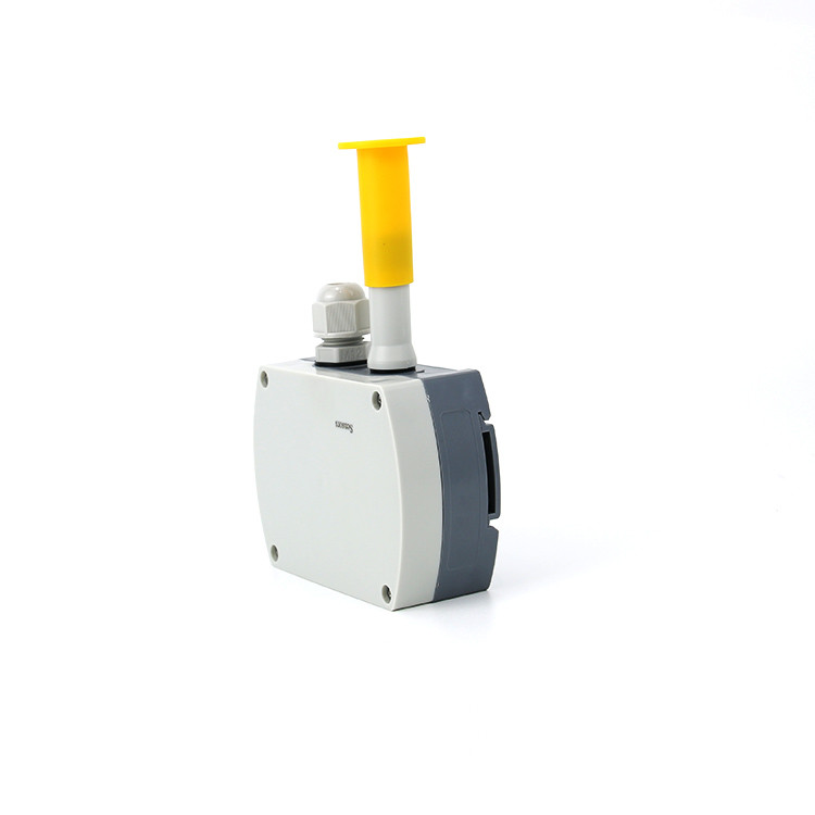 Wall Mounted Temperature Humidity Transmitter Digital Temperature Sensor 24VDC RS485