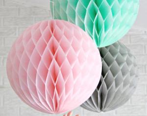 China Honeycomb ball wedding wedding room supplies Europe and the United States paper ball export Round honeycomb wholesale wholesale