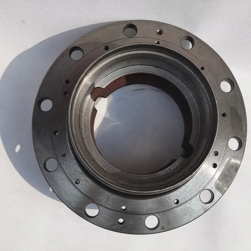 Howo AZ9981340309 Wg9981340309 Rear Wheel Hub Assembly for SINOTRUK A7 Truck AC16 Alex Long-Lasting Durability