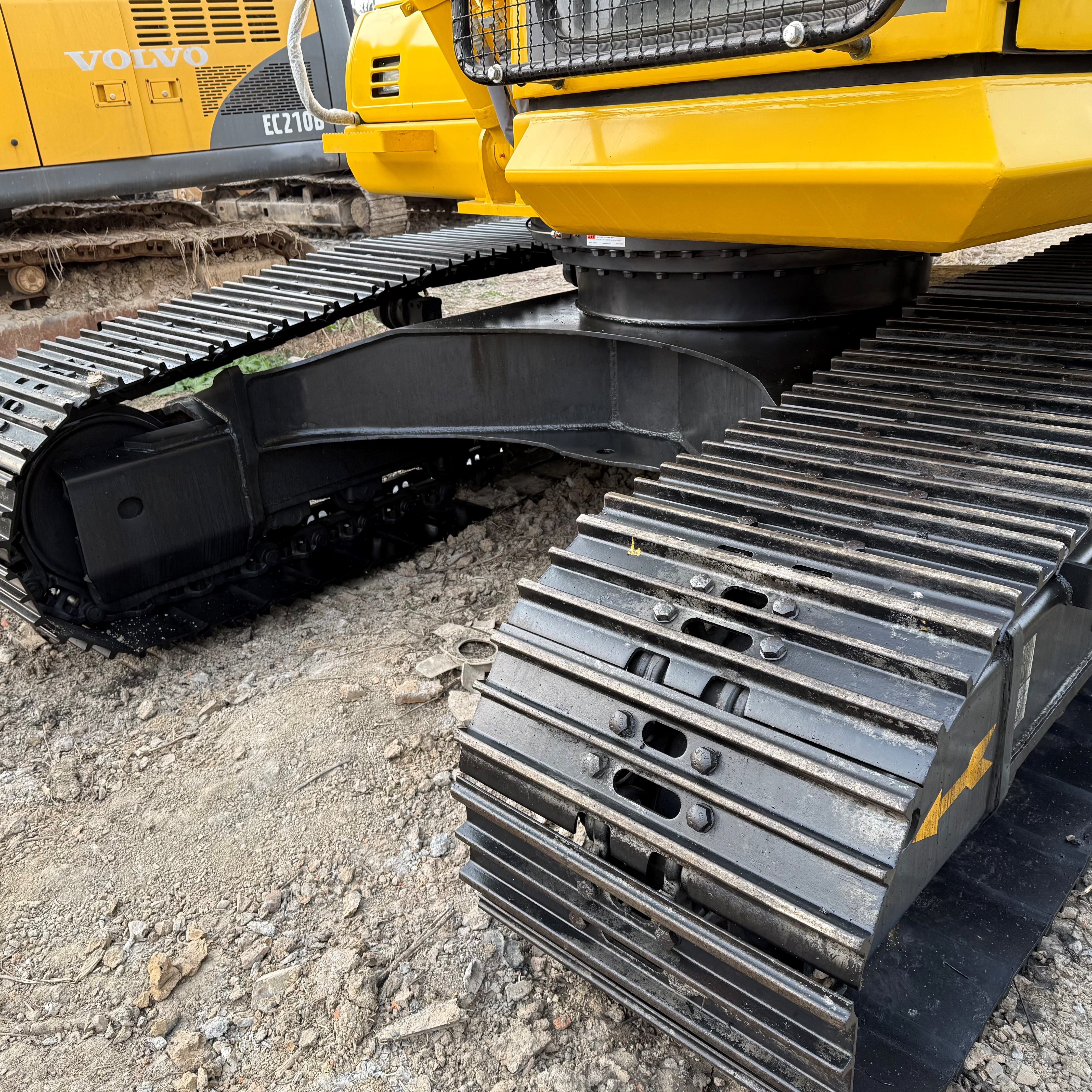 Japan Original 20 Ton Used KOMATSU PC200-8 Crawler Excavator Komatsu PC200 Digger Used Excavator