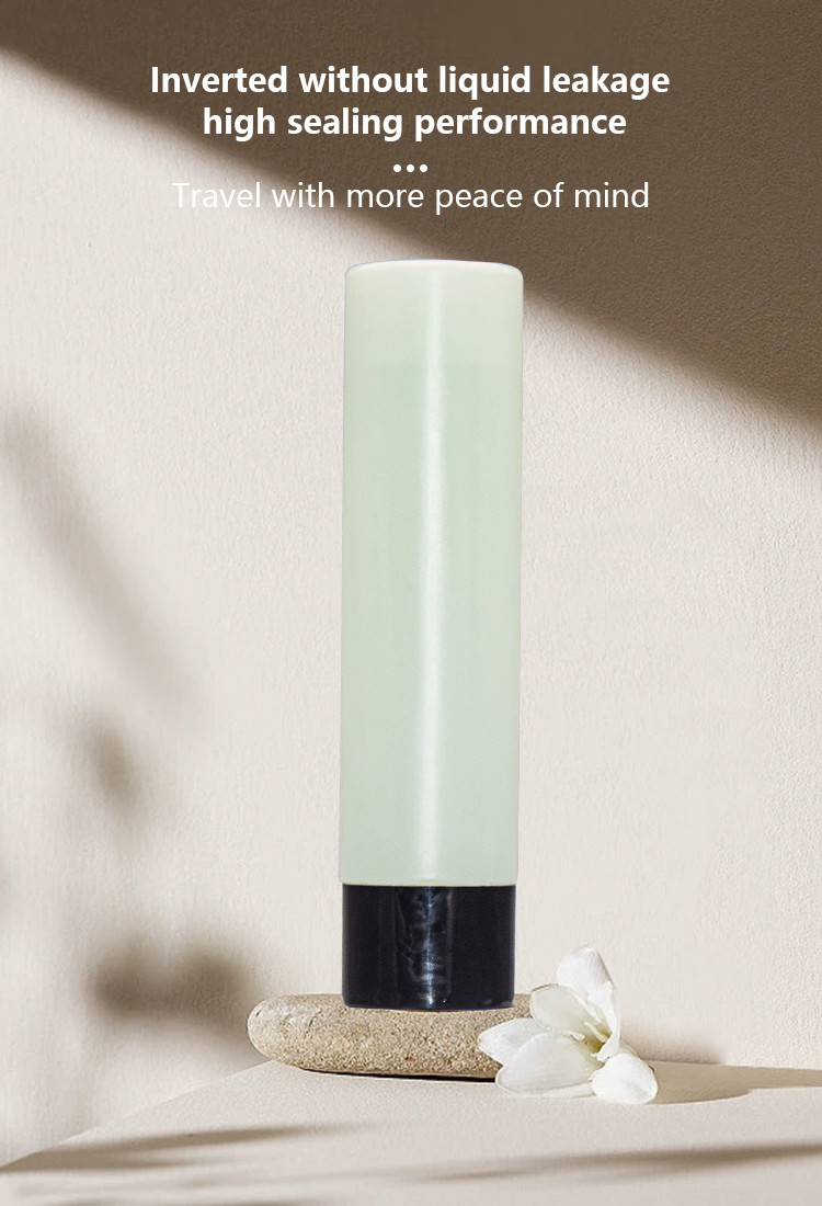 250ml / 300ml HDPE Hair Care Container Squeezable Lotion Pump Bottle Skin Care Packaging UKL14
