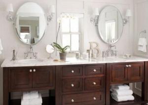 China Economical Silver Framed Bathroom Mirrors , Wall Mounted Contemporary Silver Glass Mirror wholesale