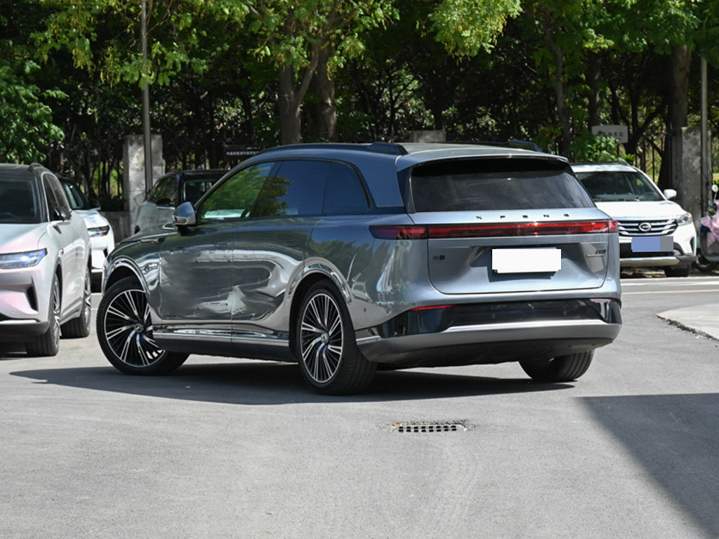 Xpeng G9 650X New Energy Automobile Everbright 5 Door Electric Car Vehicle 650km