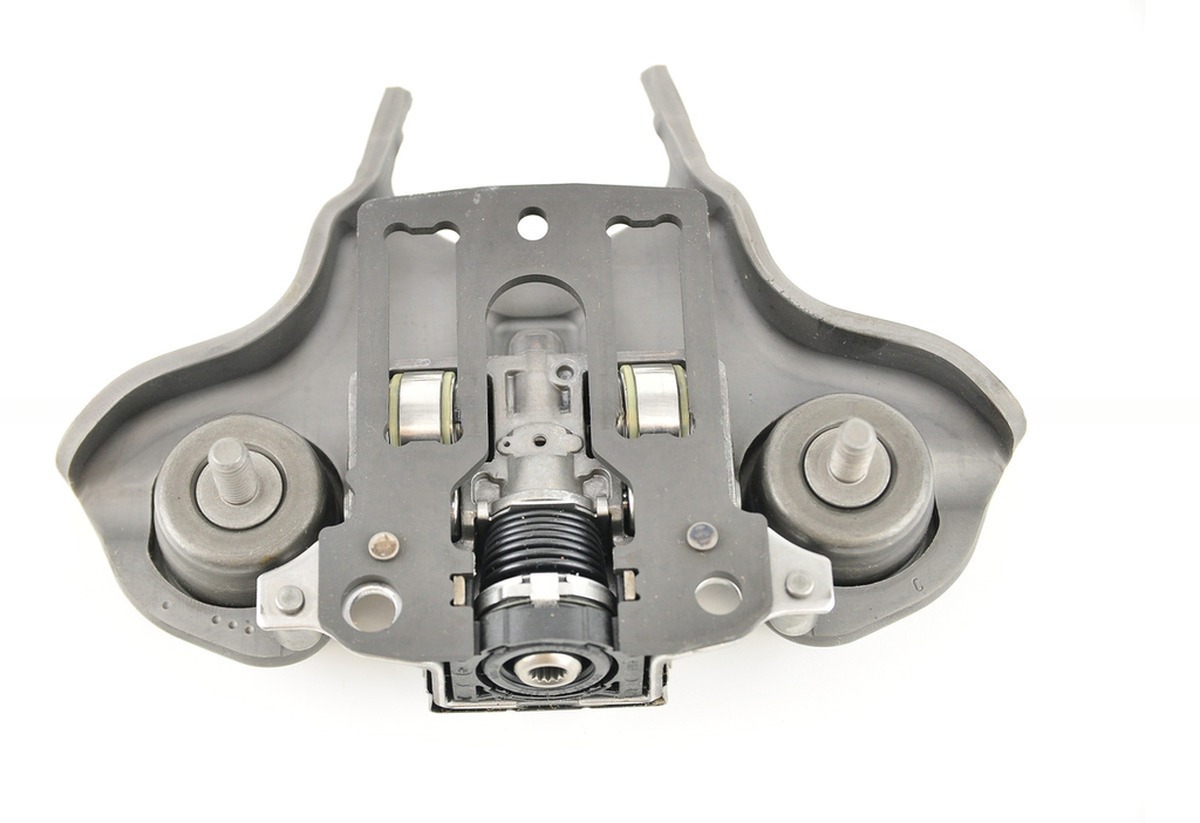 Double Clutch Fork Actuator Assembly for VELOSTER Captur EMGRAND TIGGO 26X18X13CM