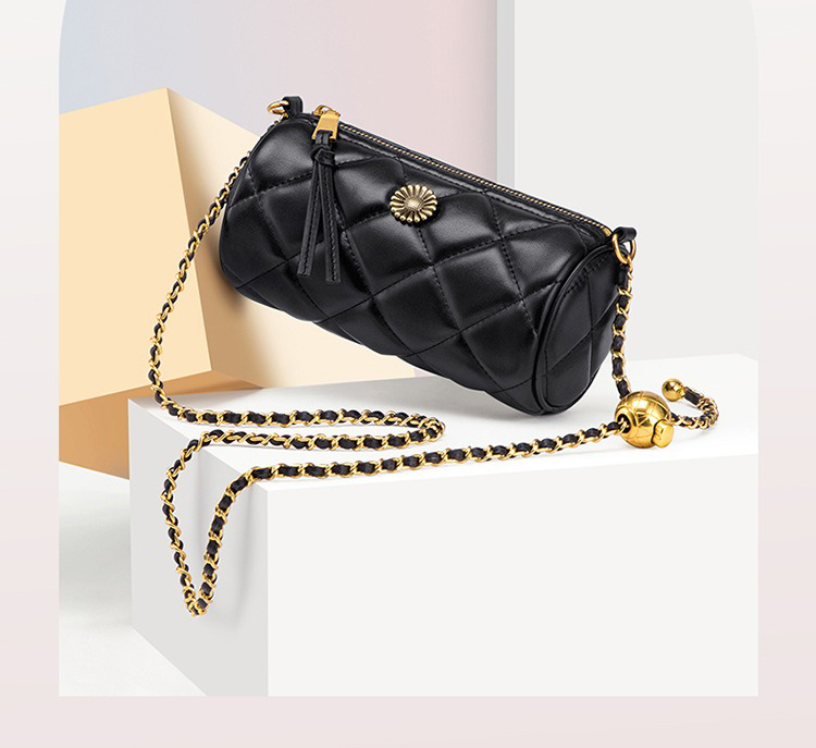 Low MOQ Mix Models 2024 Young Girls Leather Handbags with Fashion Design and Chain Purse