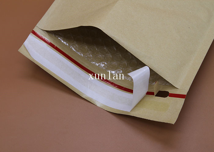 Self Sealed Kraft Paper Bubble Mailers 4 * 10 Inch PE Material With Any Color