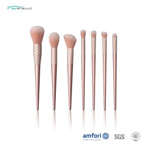 China Aluminum Ferrule 7PCS Wooden Cosmetics Makeup Brush Kits wholesale
