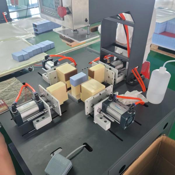 Semi Automatic Gift Box Bubble Pressing Machine For Rigid Boxes Smooth Packaging Solution