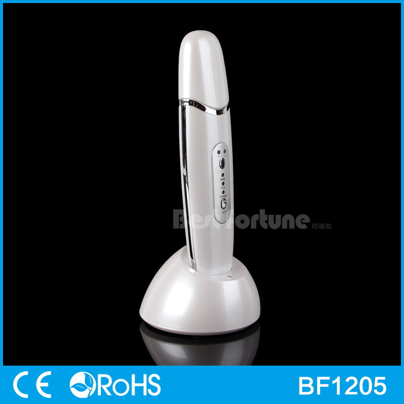 Sanitary Professional Ultrasonic Skin Scrubber Machine For Face / Neck / Hands