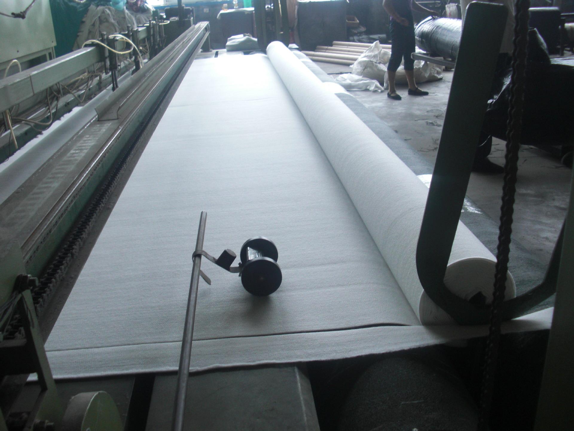 Non Woven Geotextiles for Drainage in Reservoirs and Mines Industrial Design Style