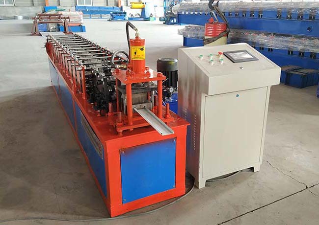 Total Power 7.5KW Garage Door Roll Forming Machine , Steel Door Frame Forming Machine