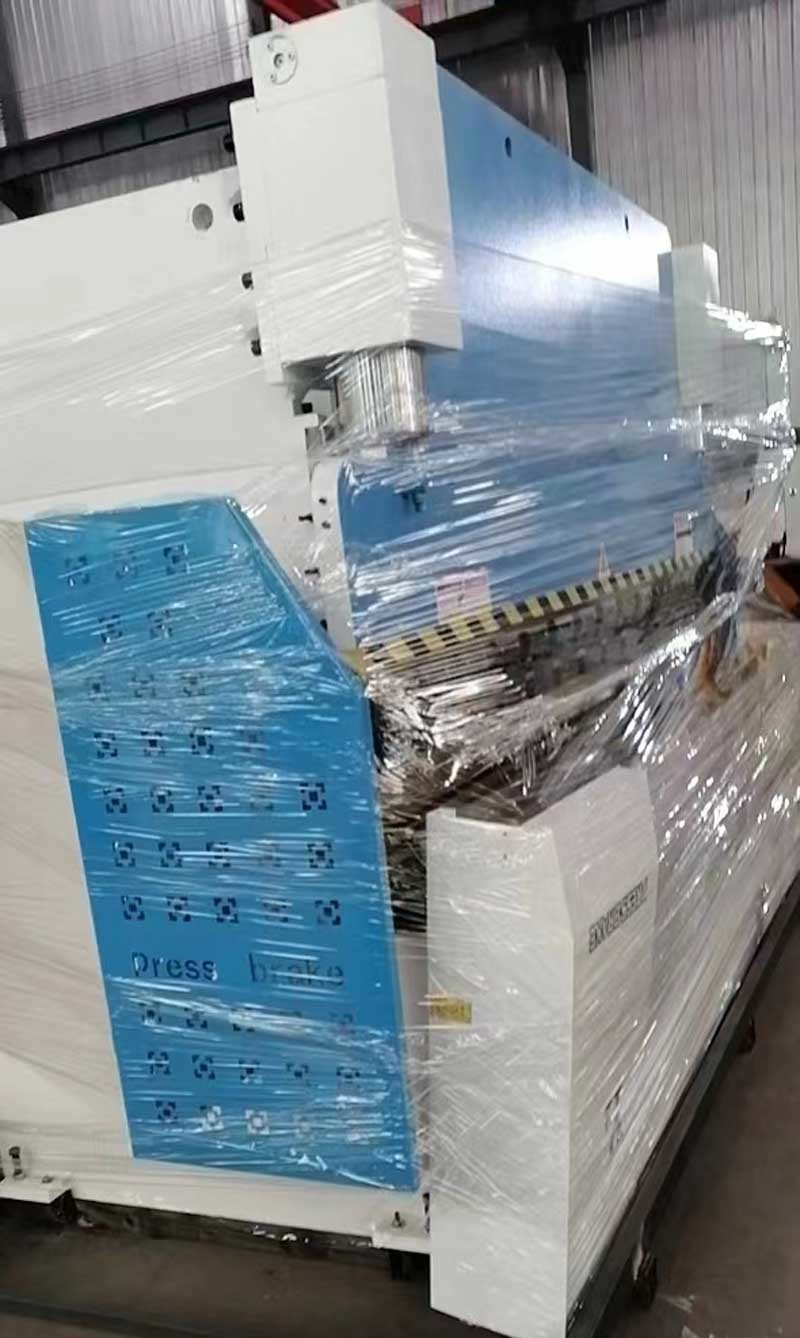 5x3200MM Carbon Steel Hydraulic Press Brake Double Servo Control With TP10S