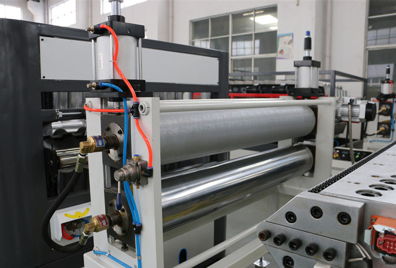 220V PVC Plastic Tile Extrusion Line WPC Manual Roof Tile Making Machine Glazed Extrusion
