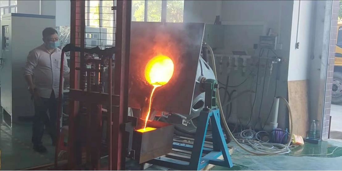 160KW Medium Frequency Induction Furnace 100kg Iron Melting Induction Furnace Steel
