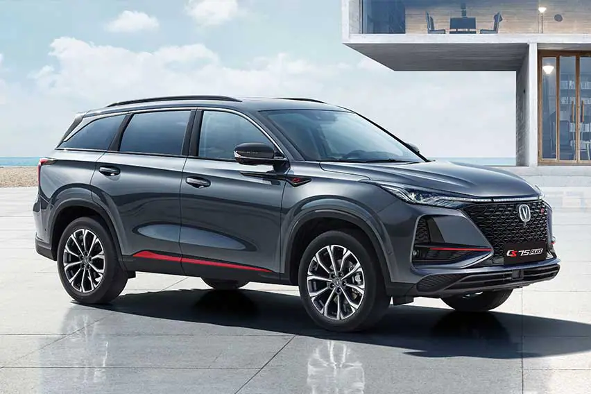Customized 2024 Changan CS75 Plus Petrol SUV High Speed 2.0T Integral Body Cabin Structure Automobile
