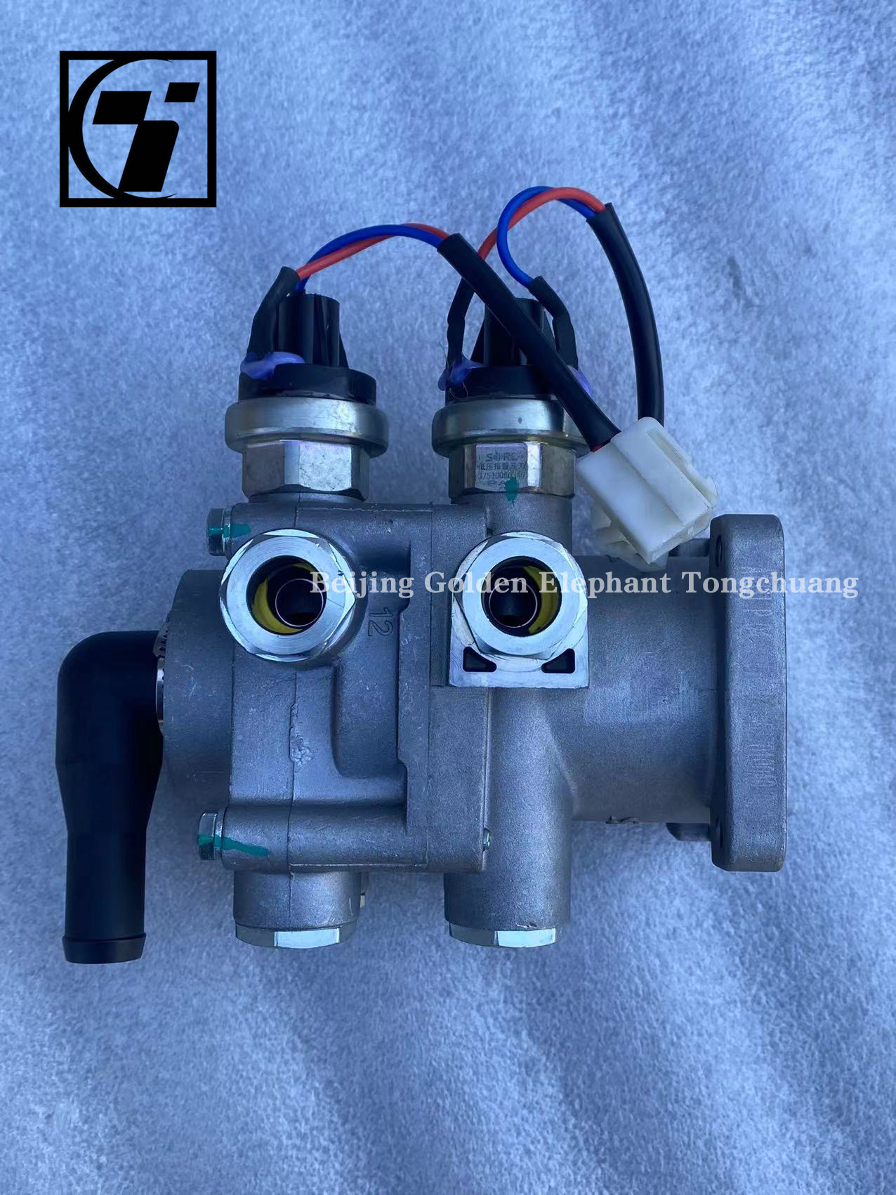 First Generation GRATOUR ix5 MPV 16.01- Omako Original Futon Ring Rewo Era Brake Valve with D0355170100A0 Joint Assembly