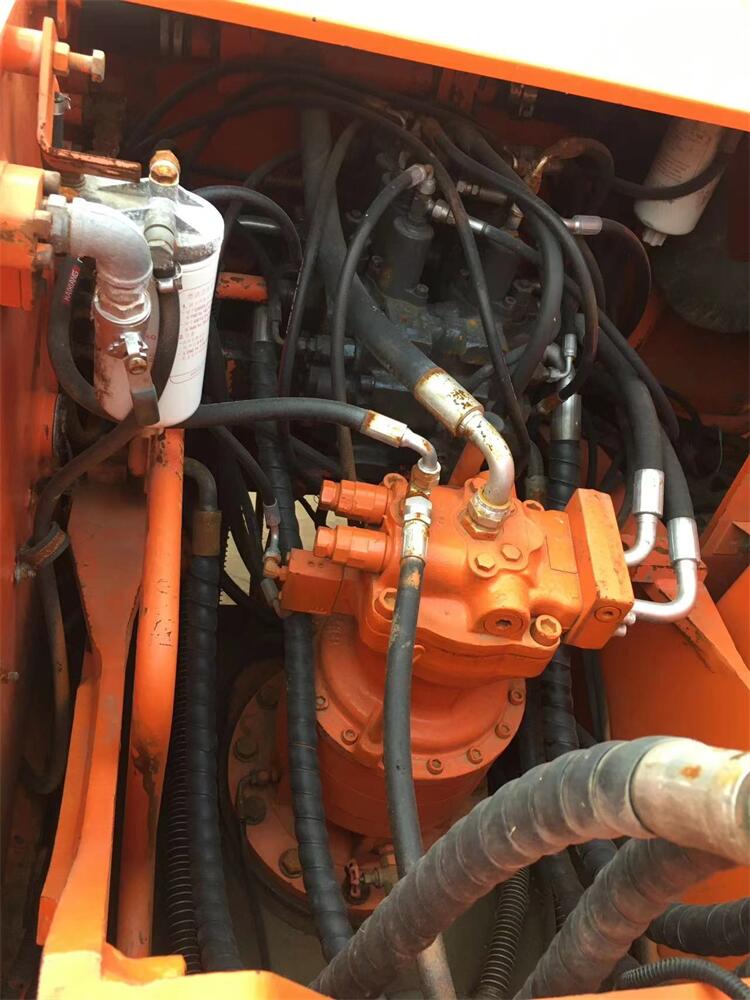 2020 Year Model Used Doosan DH220 Excavator and Active with Lowest Made in Korea