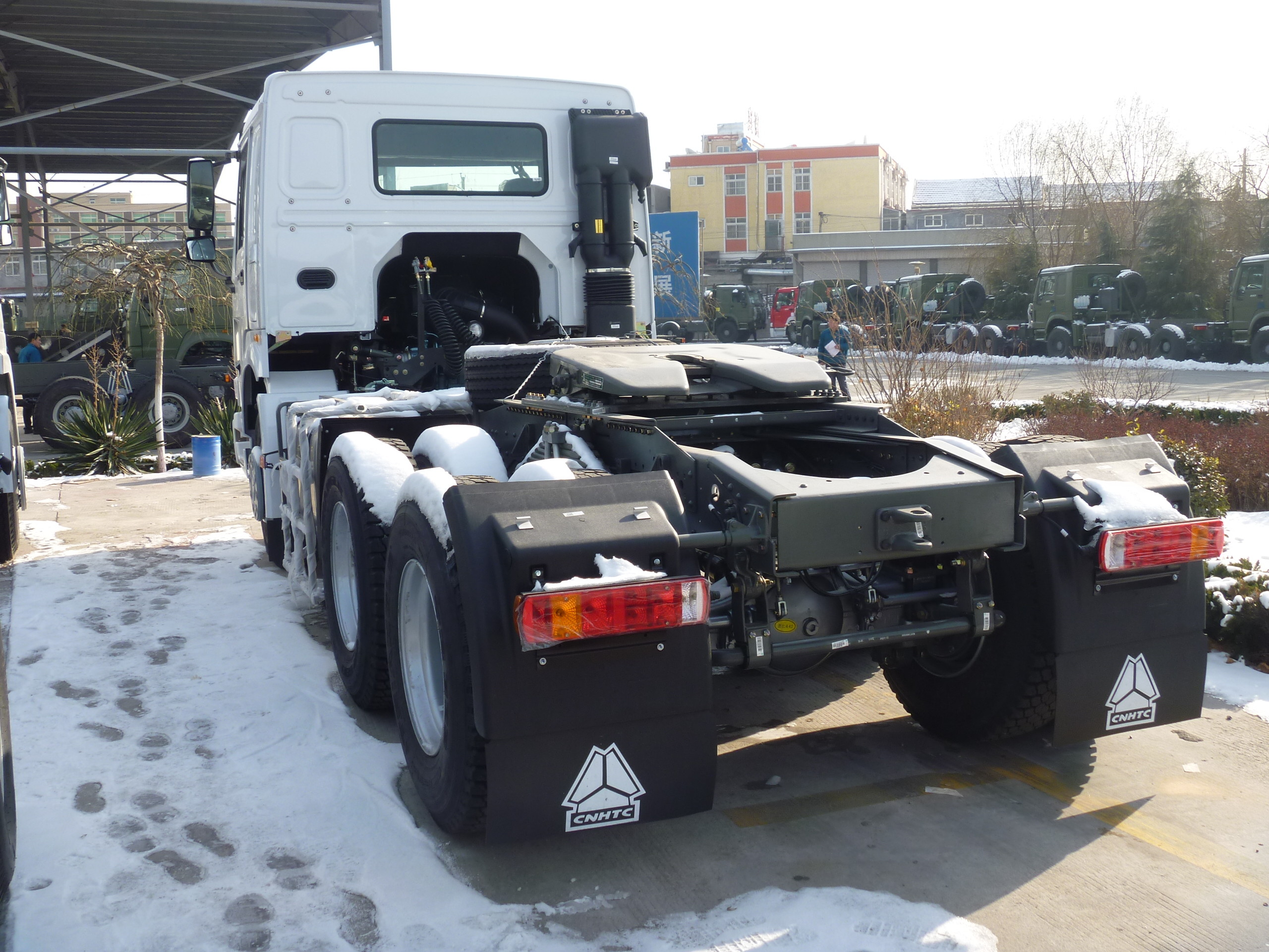 howo ZZ4257S3241W Heavy Truck Tractor head / prime mover truck drive 6x4