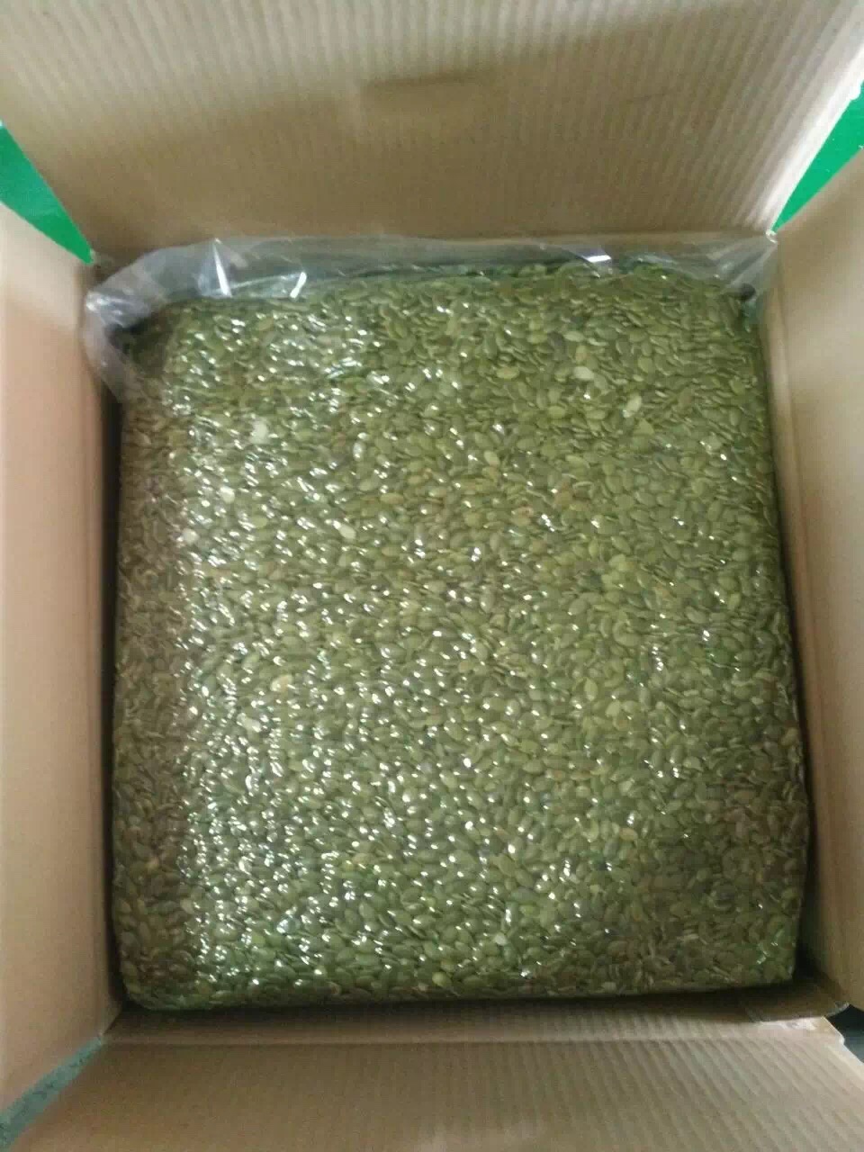 2024 years factory wholesale raw sunflower seeds