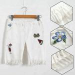 Summer Embroidered Girls Denim Clothes , Girl Jeans Short Pants Fashion Design