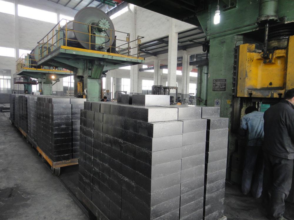ISO9001 Certified Mgo-C Composite Brick Manufactured In for Super-Class Refractoriness