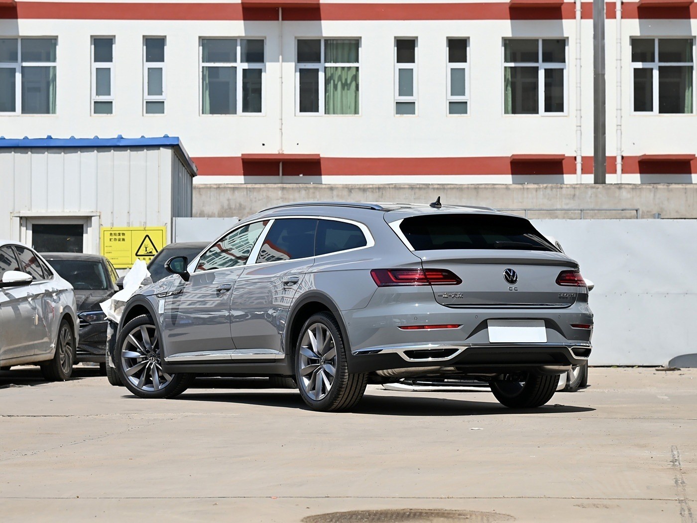 Inventory FAW Volkswagen CC Car 380TSI Brilliant Edition 2.0T 220PS Hatchback Used Car Petrol Luxury