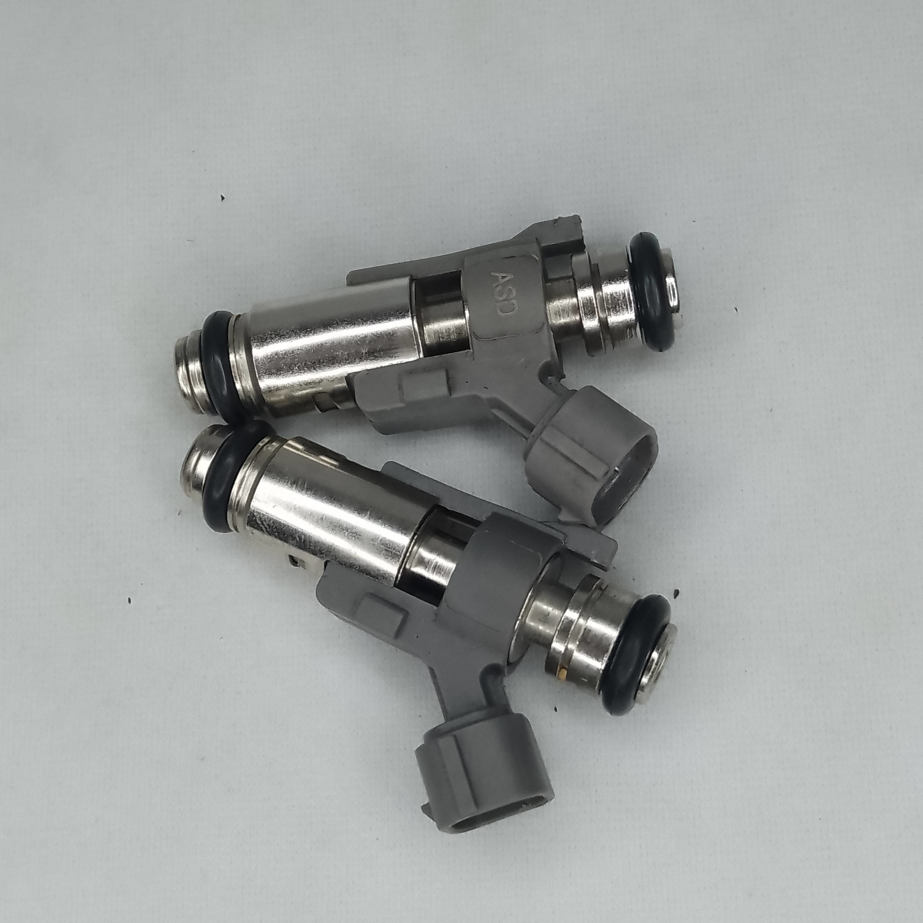 Peugeot 307 Petrol Fuel Injector Ipm018 Peugeot 1007 206 207 1.4 16v Citroen C3 C4 QQ 0.8